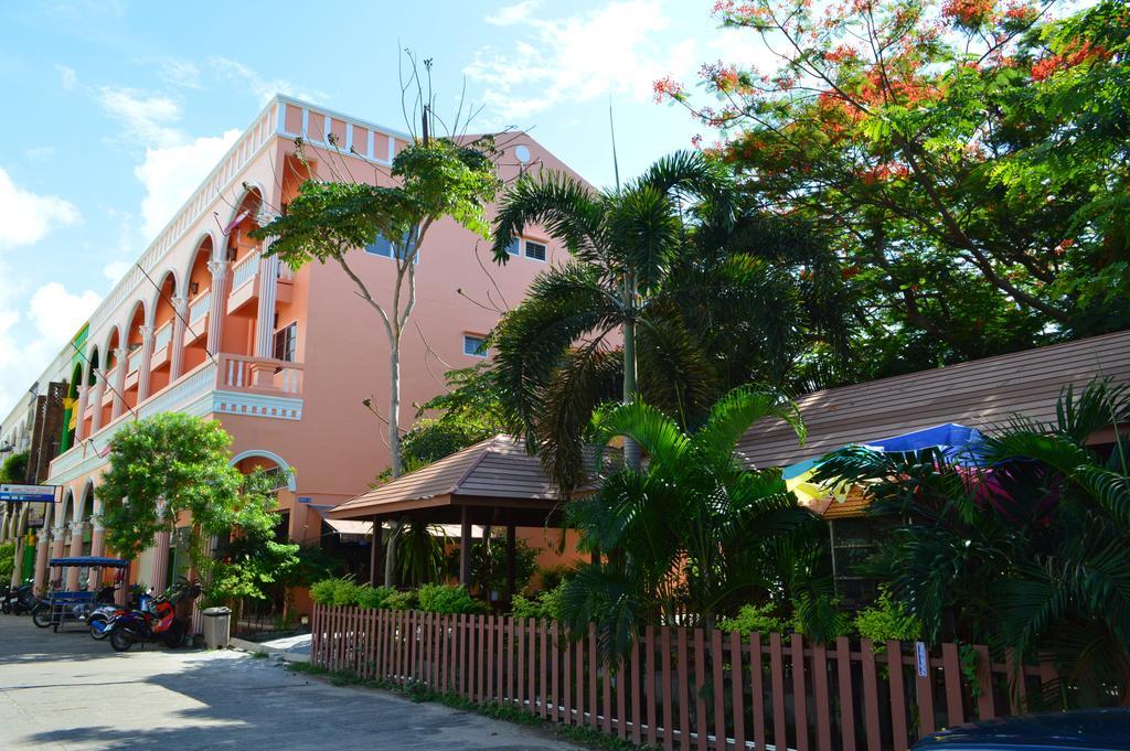 La Paillote Guest House Rayong Exterior foto